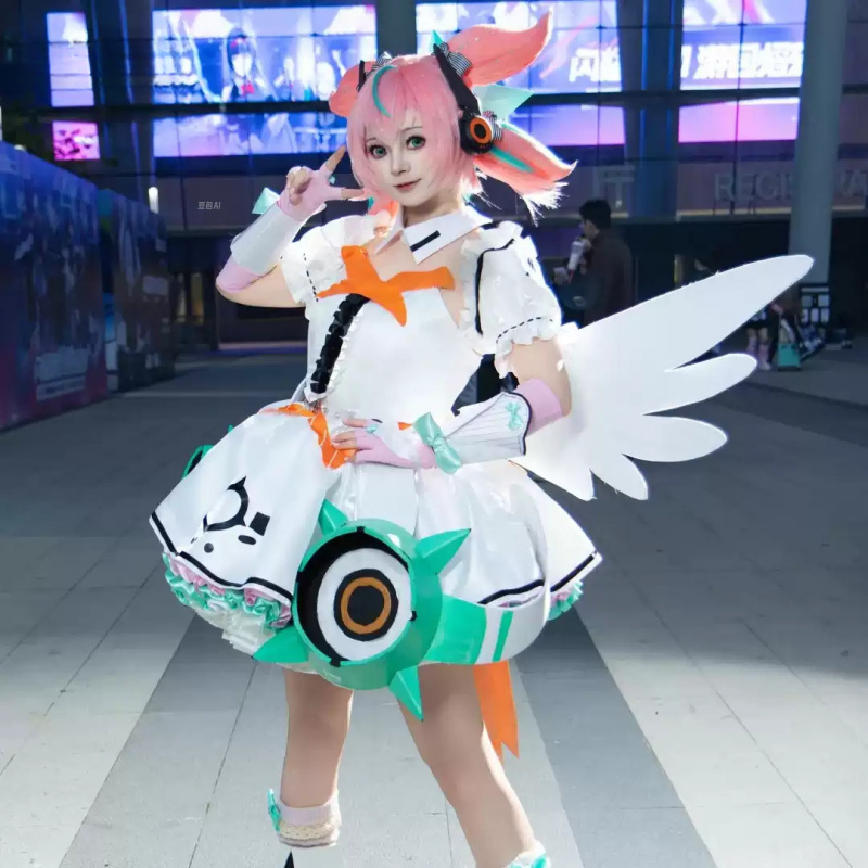 Costume Cosplay Aria di Zenles - Party Games Girls recensione e prezzo